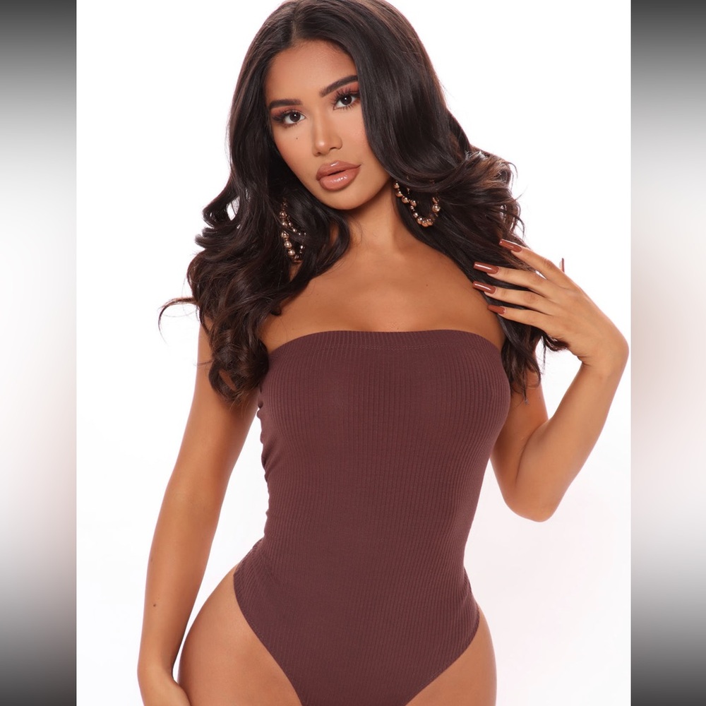 Fashion Nova - Hailey Ribbed Bodysuit - chocolate